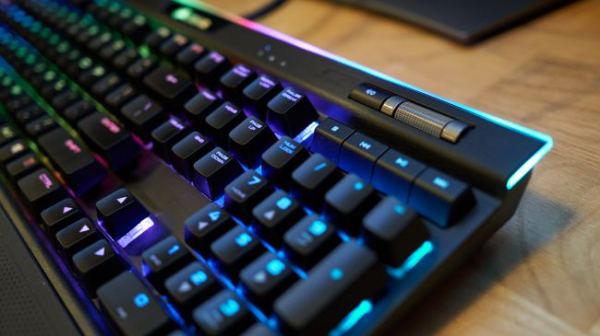 Обзор Corsair K95 RGB Platinum