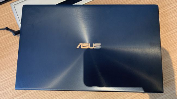 Предварительный обзор ASUS ZenBook 14 (2019)