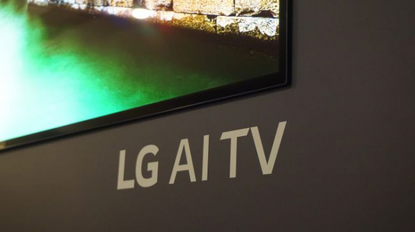 Предварительный обзор LG OLED W8 Signature Series