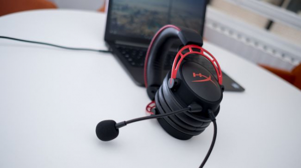 Обзор HyperX Cloud Alpha